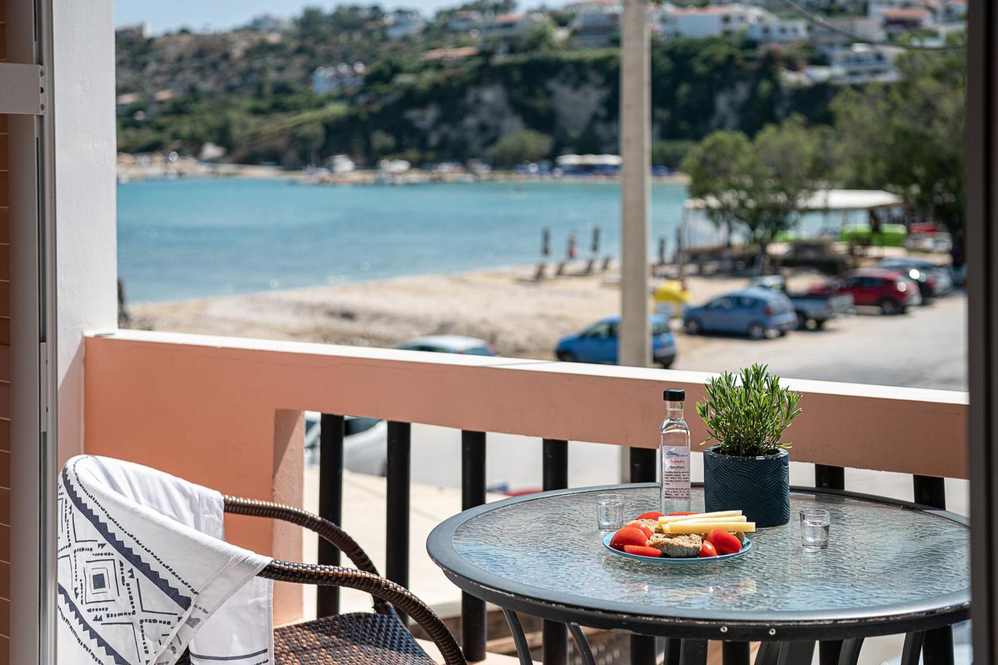 Elena Seafront Luxury Apartments Almirida Dış mekan fotoğraf