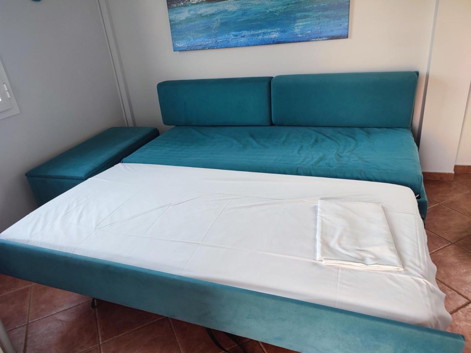 Elena Seafront Luxury Apartments Almirida Dış mekan fotoğraf
